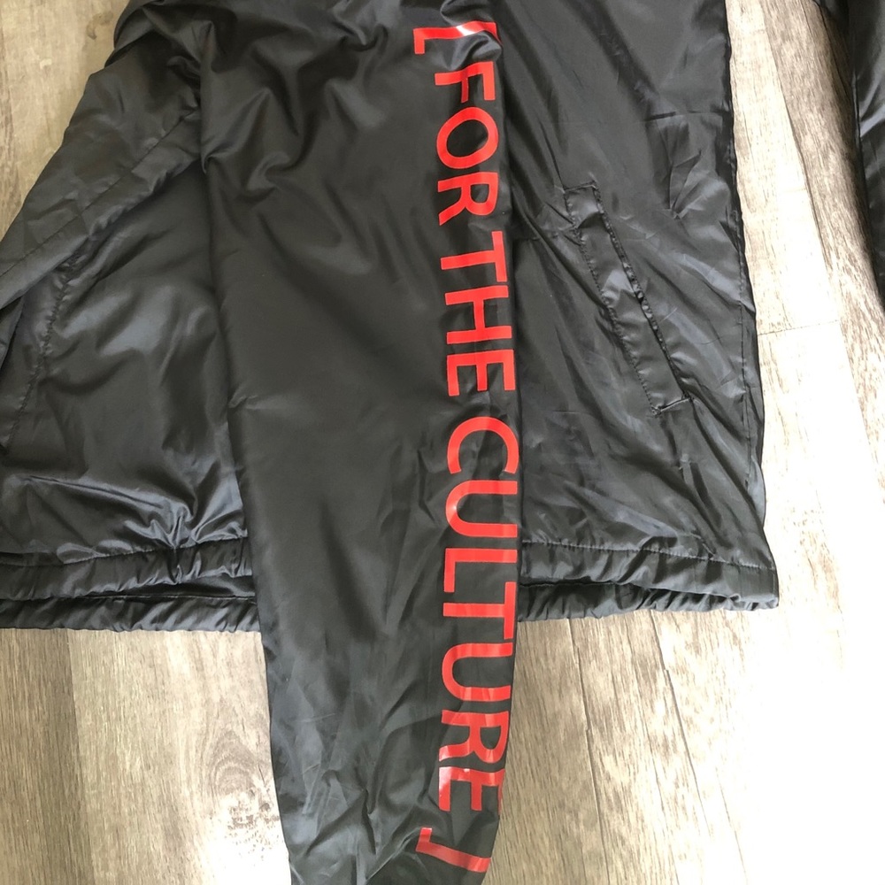 Bomber jacket - Picture 3 of 4